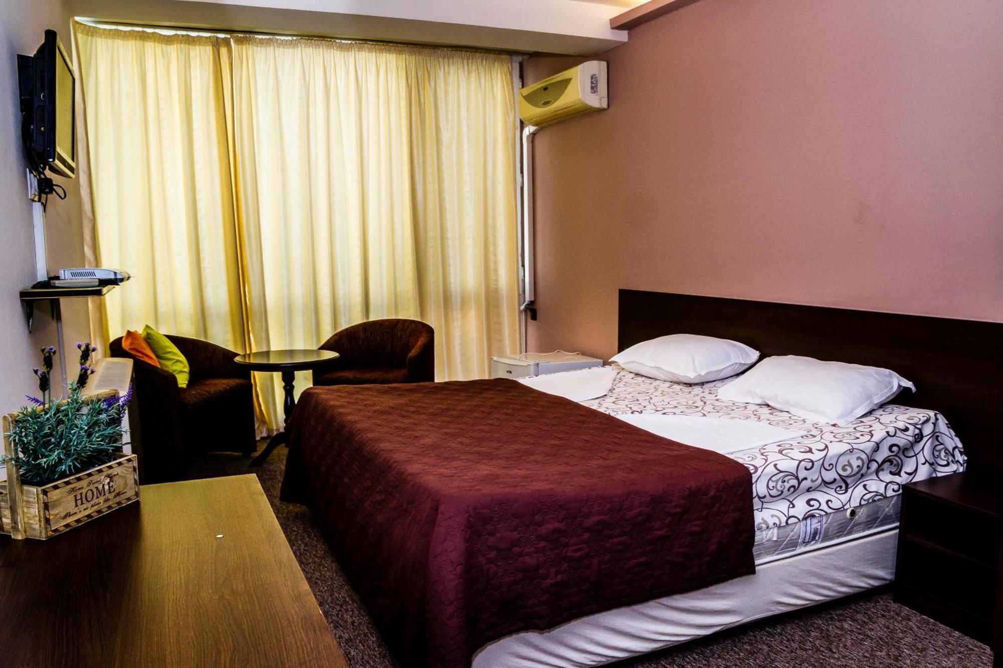 Sezoni South Burgas Hotel Exterior photo