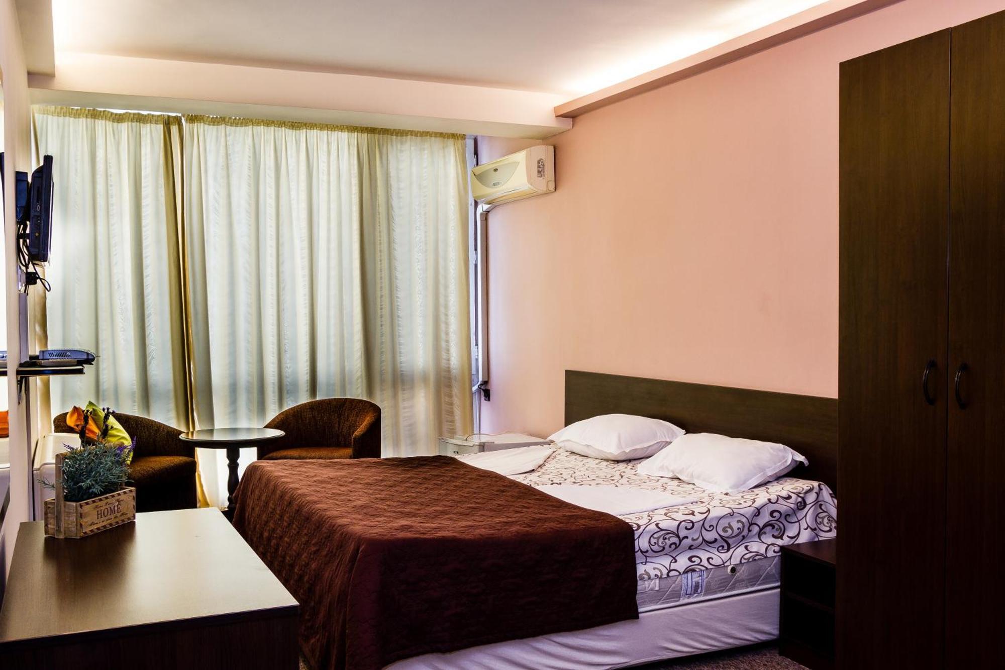 Sezoni South Burgas Hotel Exterior photo